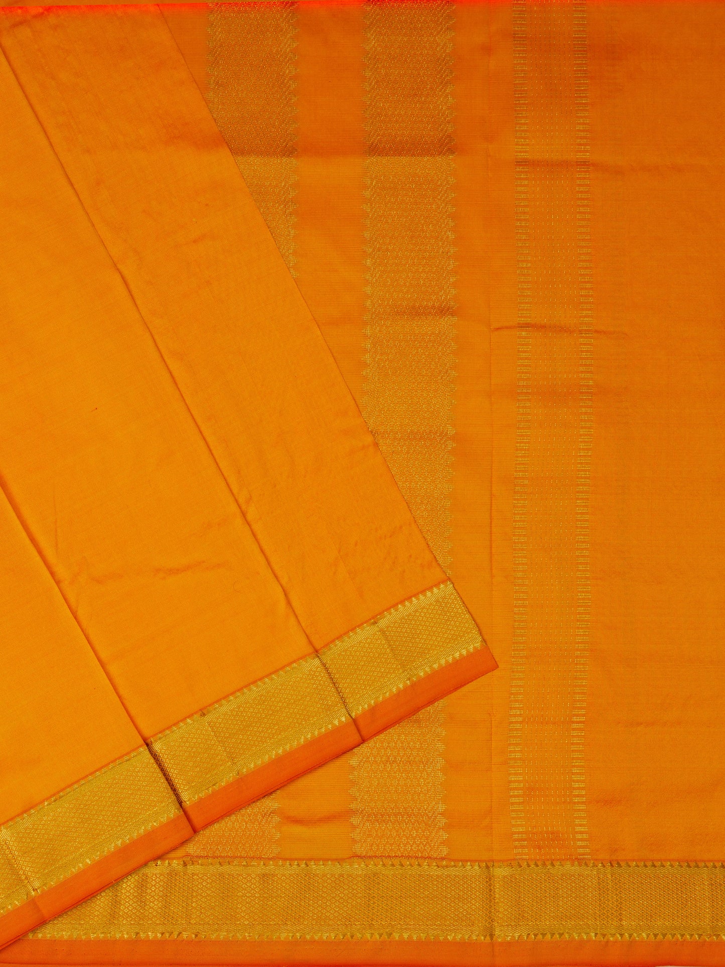 Mambalam Orange 9 Yards Kanchivaram Silk Saree