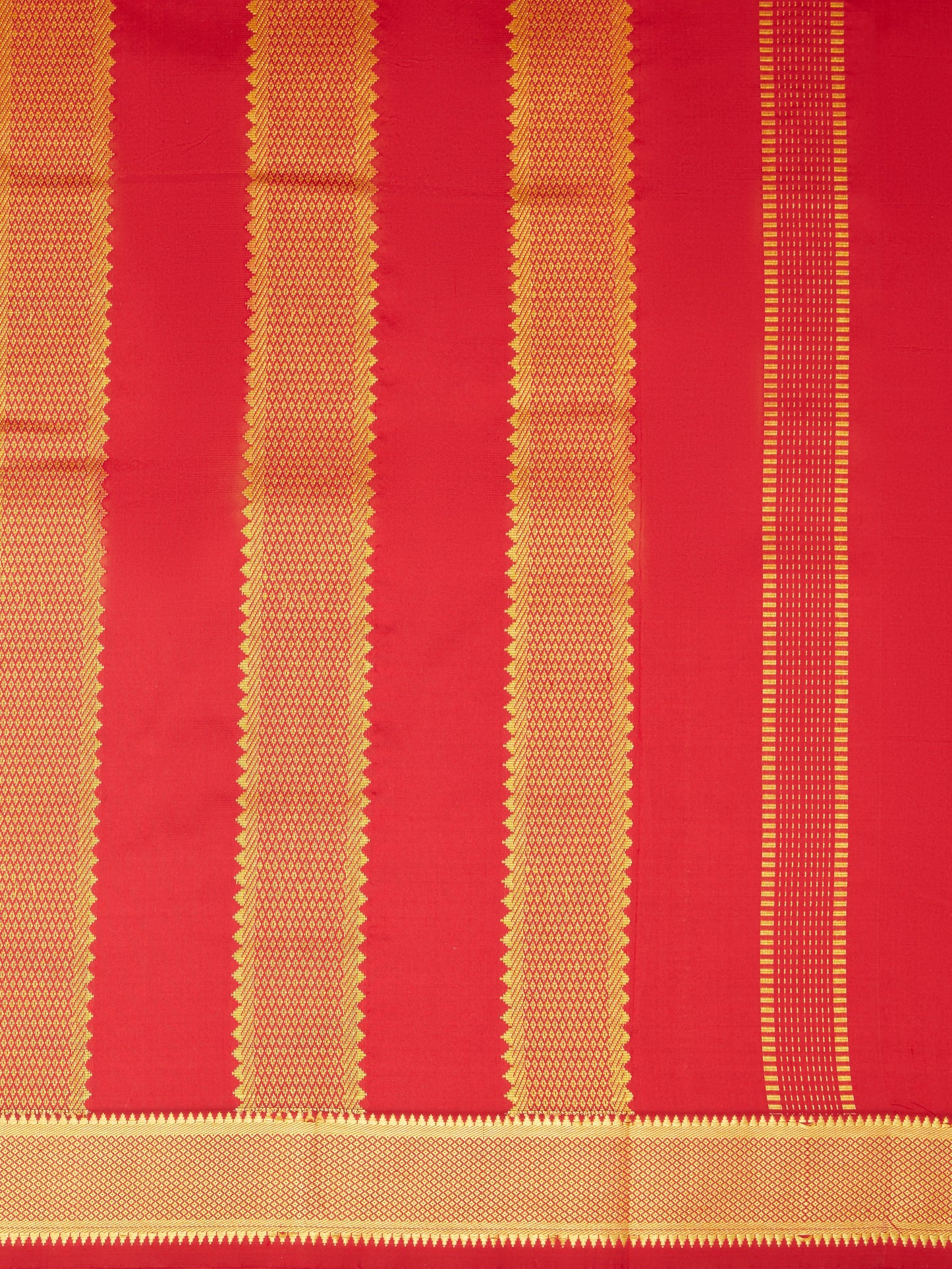 Chilli Red 9 Yards Kanchivaram Silk Saree