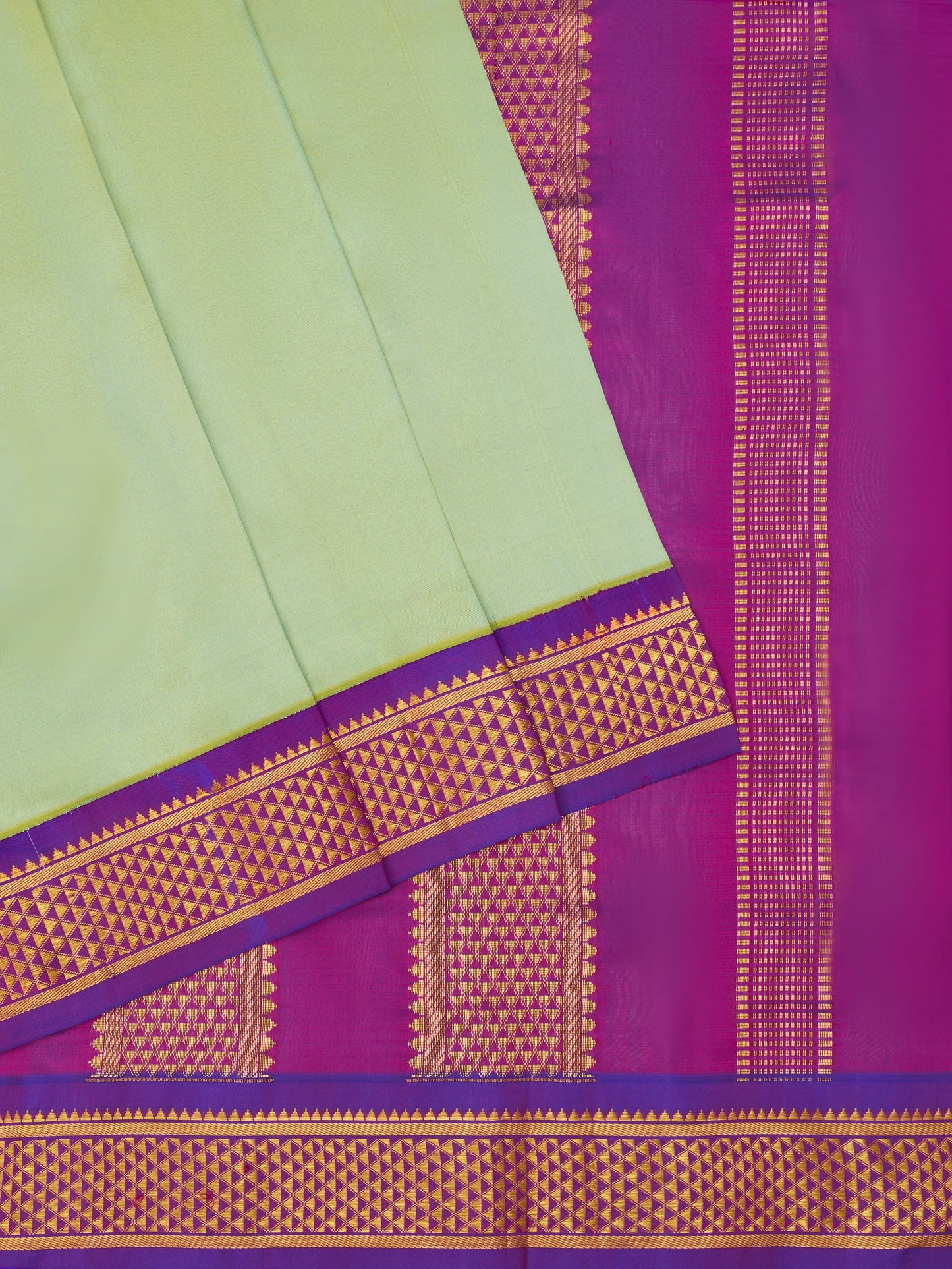 Green with Purple 9 Yards Kanchivaram Silk Saree