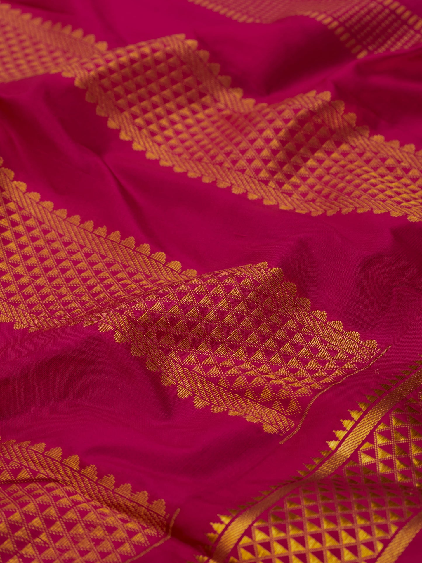 Peacock Blue with Rani 9 Yards Kanchivaram Silk Saree