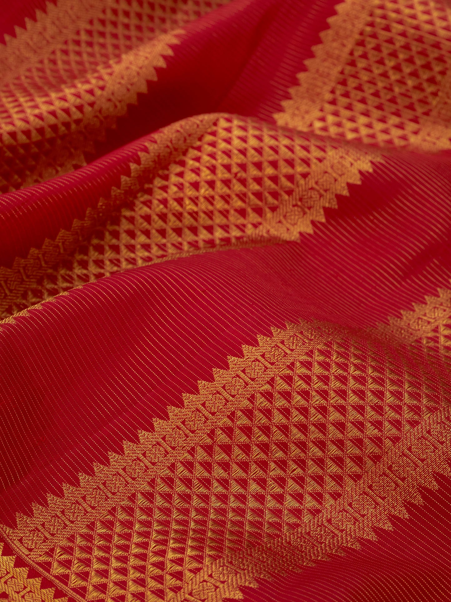 Maroon Vairaoosi 9 Yards Kanchivaram Silk Saree