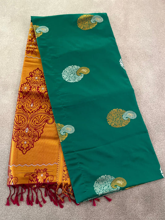 Dark Green Semi Soft Silk Saree