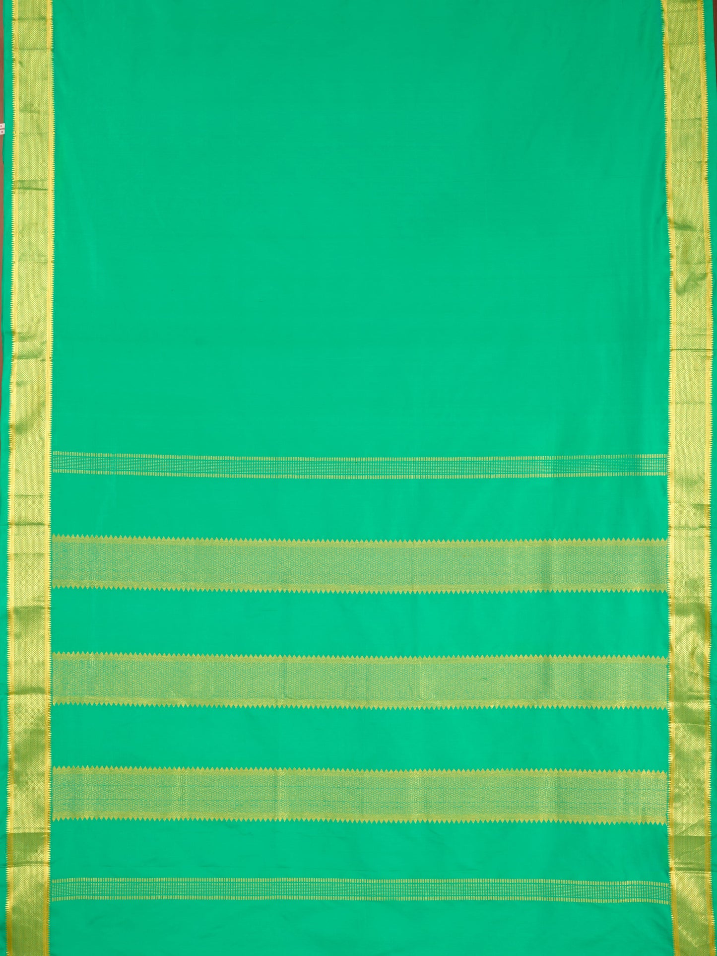 Parrot Green 9 Yards Kanchivaram Silk Saree
